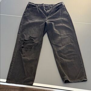 American Eagle Outfitters women’s Black Relaxed Jeans